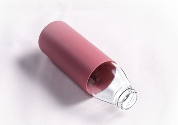 Glass Water Bottle with Rubber Cover - Gambar 2
