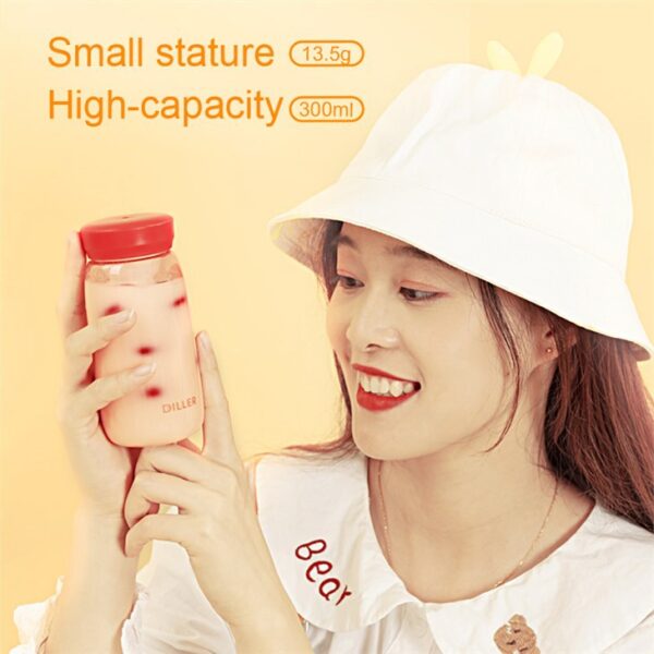 ⁦Mini Plastic Water Bottle⁩ - الصورة ⁦2⁩