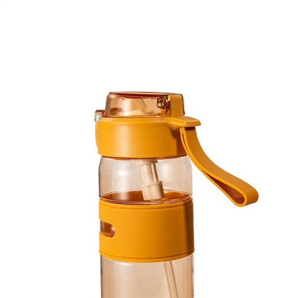 ⁦Plastic Water Flask With Silicone Rope⁩ - الصورة ⁦3⁩