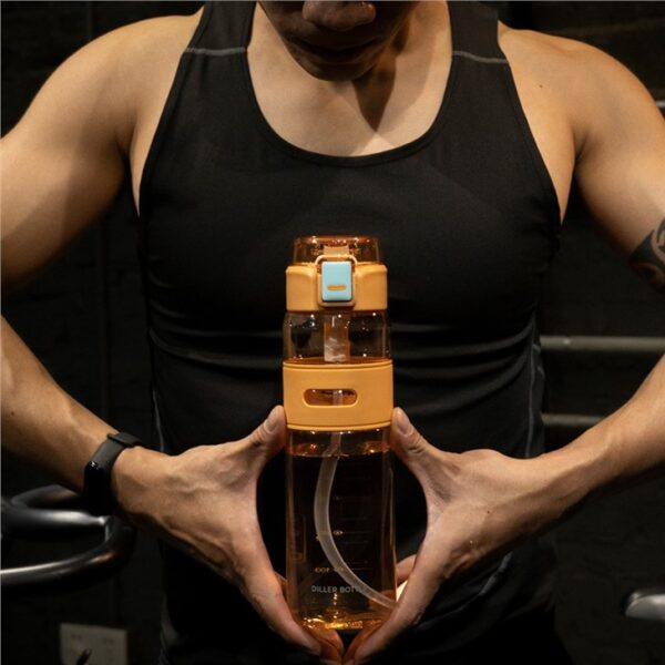 ⁦Plastic Water Flask With Silicone Rope⁩ - الصورة ⁦5⁩