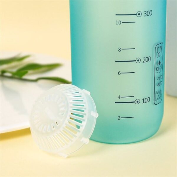 ⁦Small Sports Water Bottle⁩ - الصورة ⁦6⁩