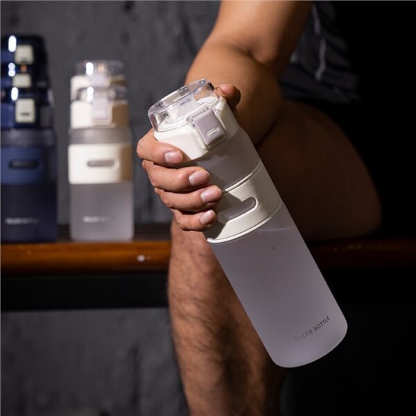 Sports Frosted Plastic Water Bottle - 画像 (4)