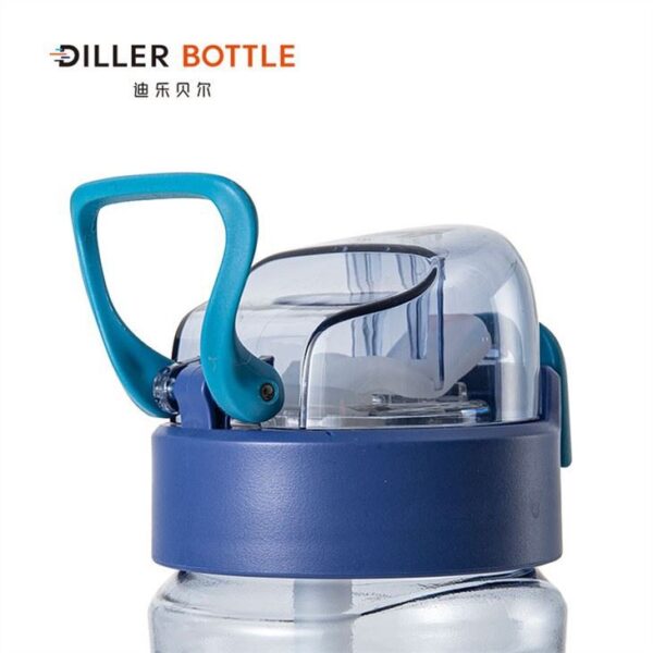 ⁦Sports Water Bottle With Straw⁩ - الصورة ⁦3⁩