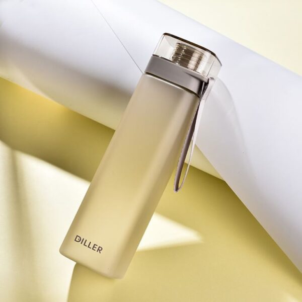 ⁦Square Plastic Water Bottle⁩ - الصورة ⁦3⁩