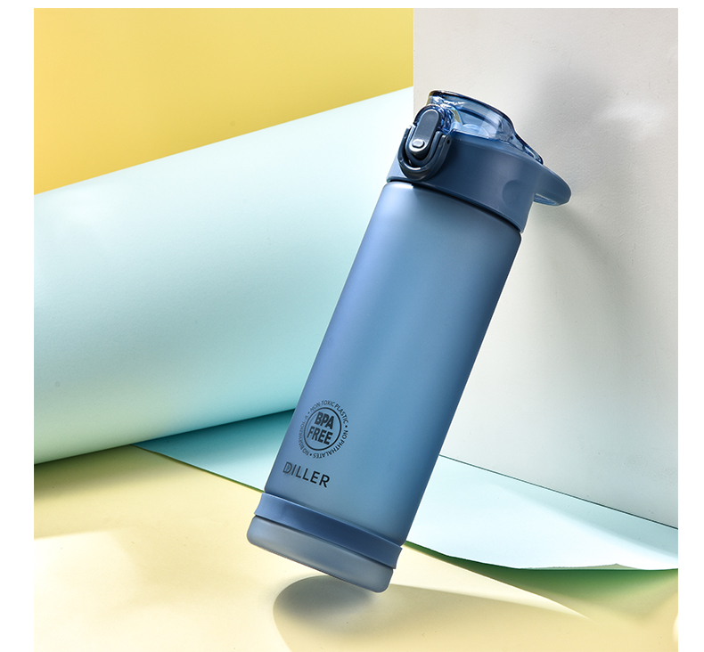 520ml Tritan-Kunststoff-Wasserflasche mit Strohhalm Detail 18